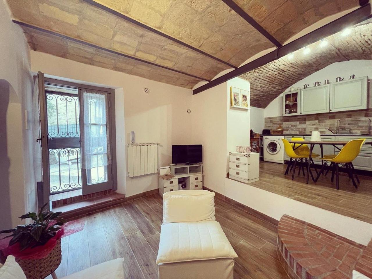Willa Casa Di Duccio Montone  Zewnętrze zdjęcie